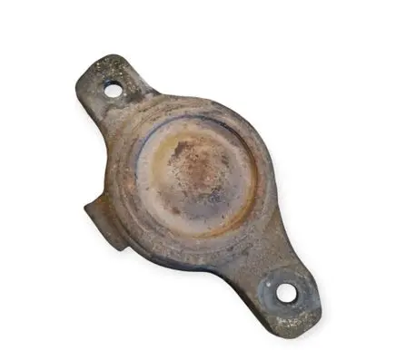 Engine mount bracket