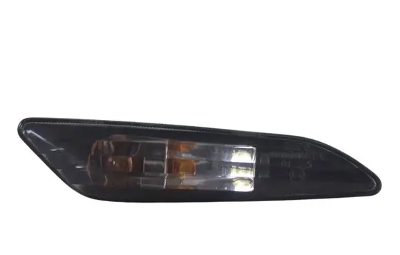 Volvo 940 Front fender indicator light 086671402L