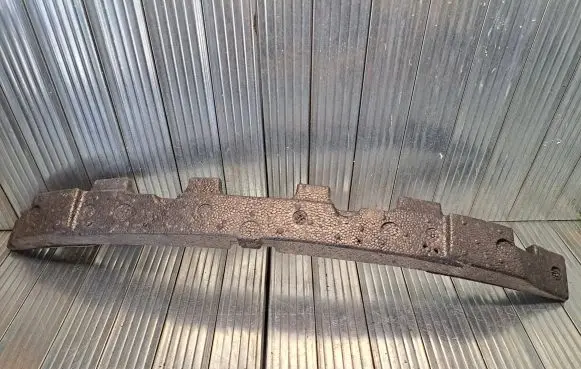 Front bumper foam support bar