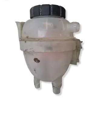 Mercedes-Benz C W205 Coolant expansion tank/reservoir A2055000449