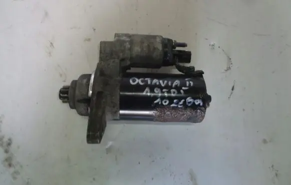 Skoda Octavia Mk2 (1Z) Starter motor