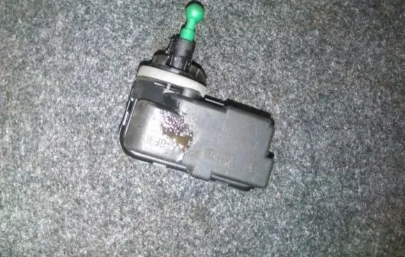 Fiat Punto (188) Headlight level adjustment motor 20h34a