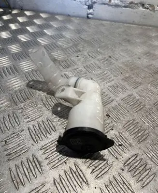 Toyota Land Cruiser (J200) Window washer liquid tank fill tube 