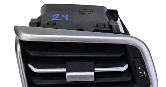 Maserati Ghibli Dashboard air vent grill cover trim 6700190620