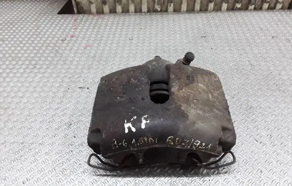Volkswagen PASSAT B6 Front brake caliper