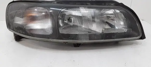 Volvo V70 Headlight/headlamp