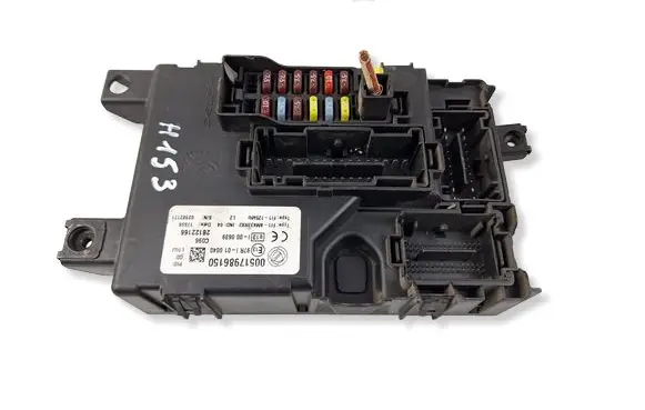 Fiat Punto (199) Fuse module 00517986150 97RI010040