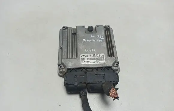 Skoda Octavia Mk3 (5E) Engine control unit/module 04L907309B