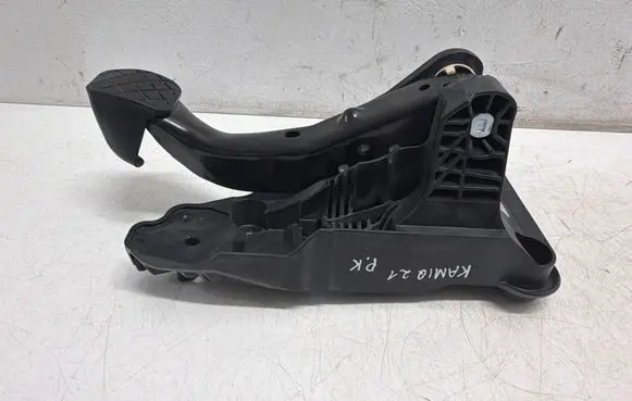 Skoda Kamiq Brake pedal 2Q1721058P 80057285 2126351