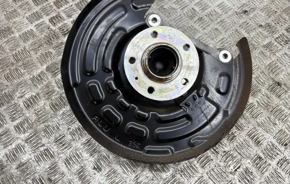Peugeot 3008 III Rear wheel hub