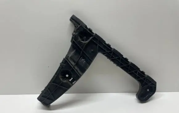 Audi A5 Rear bumper mounting bracket 8W6807453