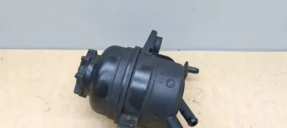 BMW 3 E90 E91 Power steering fluid tank/reservoir 6768094