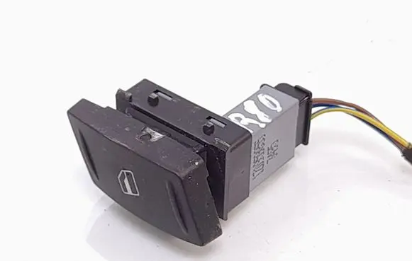 Skoda Octavia Mk2 (1Z) Electric window control switch 1Z0959855