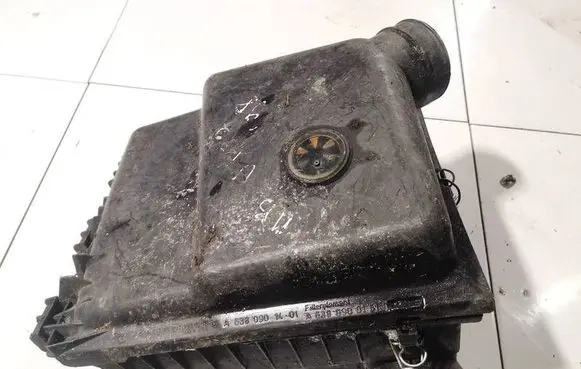 Mercedes-Benz Vito Viano W638 Air filter box a6380902701 a6380900151