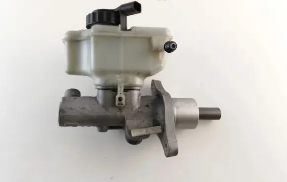 Volkswagen Golf VI Master brake cylinder 1K1611301D KL2888
