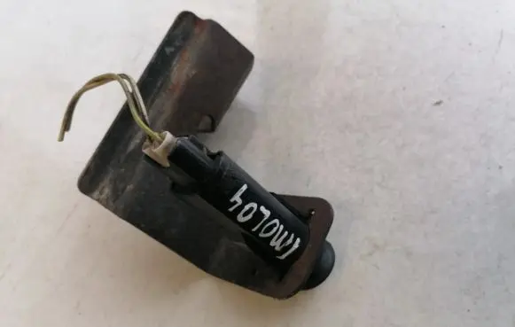 Mitsubishi Outlander Front door sensor 