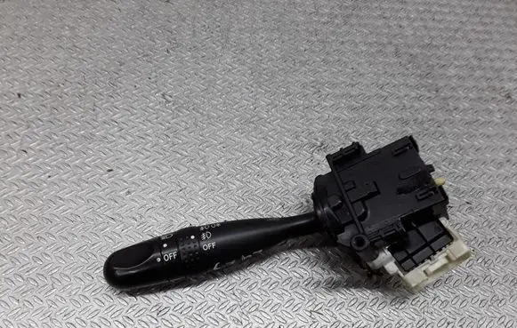 Toyota Corolla Verso E121 Indicator stalk 13020173753