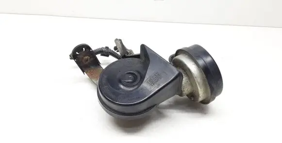 Volvo S60 Horn signal 30796896 30796897