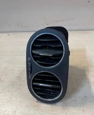 Volkswagen Golf Plus Dashboard side air vent grill/cover trim 5M0819704D 5M0819710 5M0819759