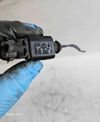 Volkswagen PASSAT B7 Sensor 1J0973702