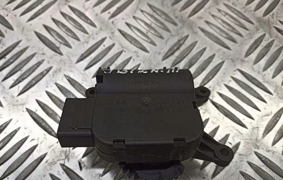 Seat Ibiza III (6L) A/C air flow flap actuator/motor 0130801357