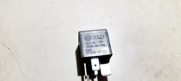 Volkswagen PASSAT B5 Other relay 8d0951253 v23134-j52-x300
