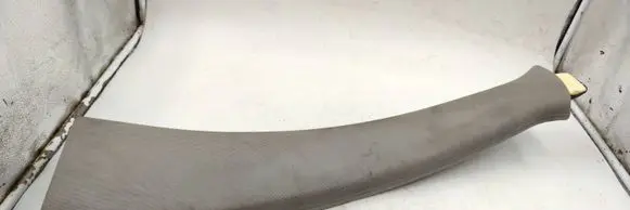 Cadillac CTS (B) pillar trim (top) 0052002221