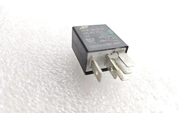 Audi A4 S4 B6 8E 8H Other relay 7M0951253C 95VW10K705EA