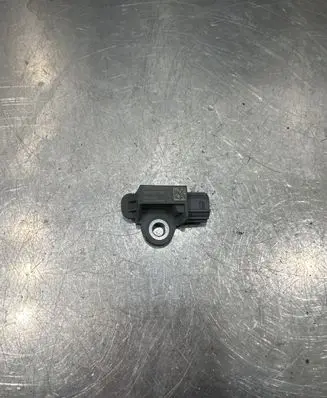 Renault Kadjar Airbag deployment crash/impact sensor 988302572R 03112020