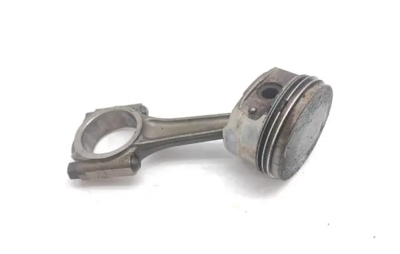 Citroen C3 Pluriel Piston with connecting rod S12 4711