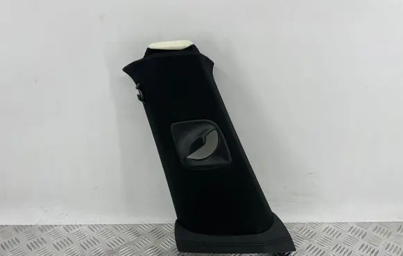 BMW 6 G32 Gran Turismo (B) pillar trim (top) 7380681