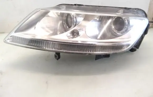 Volkswagen Phaeton Headlight/headlamp