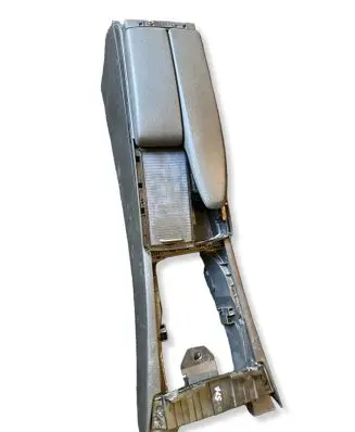 Mercedes-Benz C AMG W204 Armrest A2046800750 A2048200015 0005031080
