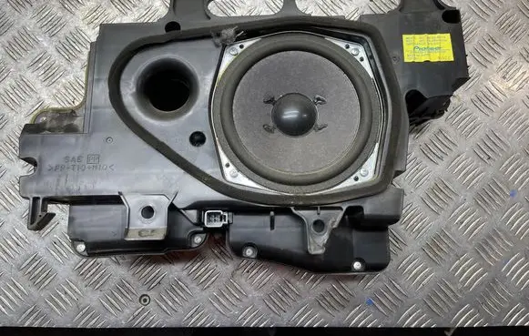 Toyota Land Cruiser (J120) Subwoofer speaker 8615060110 TS06502TW