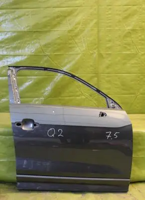 Audi SQ2 GA Front door 000259