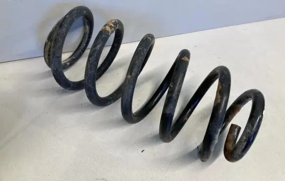 Audi A4 S4 B6 8E 8H Front coil spring