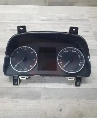 Land Rover Discovery 4 - LR4 Speedometer (instrument cluster) CH2210849ED VPCH2F10849ED AH2214C226AD