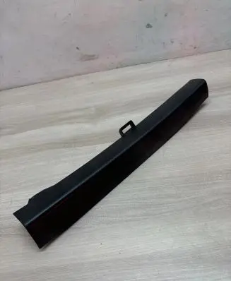 Volvo S90, V90 (D)pillar trim (top) 31377674