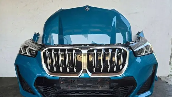 BMW X1 U11 Front piece kit 