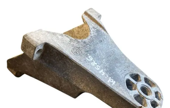 Ford Transit Engine mounting bracket 6C116037AA