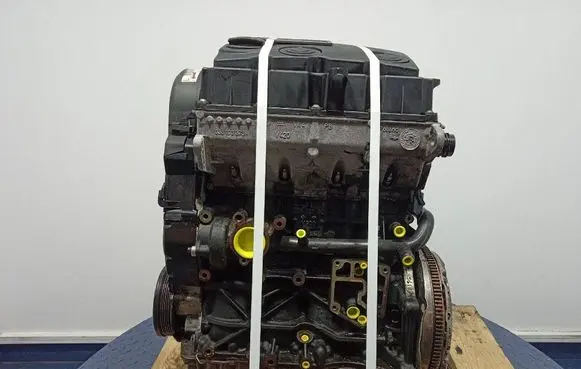 Volkswagen PASSAT B6 Engine