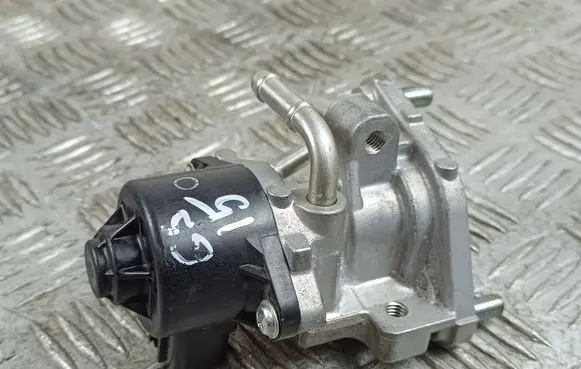 Lexus GS 250 350 300H 450H EGR valve
