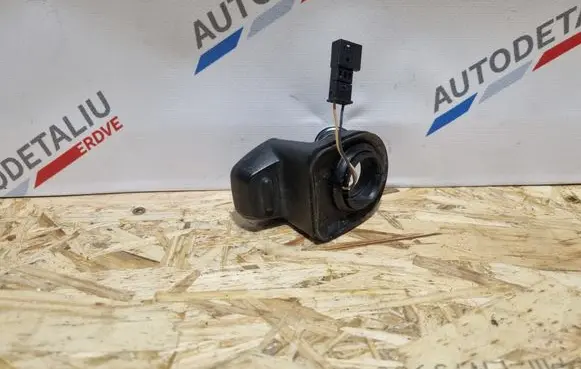 BMW 3 F30 F35 F31 Tailgate glass/window release handle 9288321