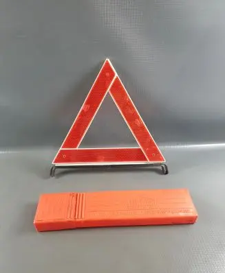 Ford Ecosport Emergency warning sign 
