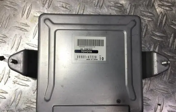 Toyota Prius (XW20) Engine control unit/module 8998147220