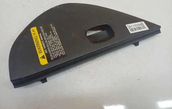 KIA Ceed Fuse box cover 847811H000