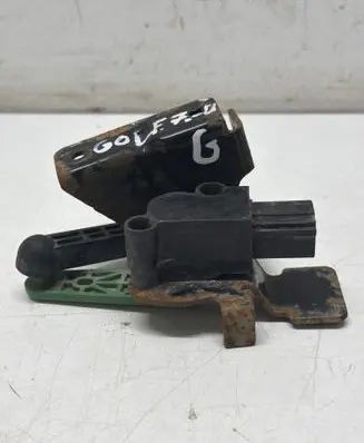 Volkswagen Golf VII Headlight/headlamp level sensor 5Q0907503
