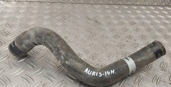 Toyota Auris E180 Engine coolant pipe/hose 