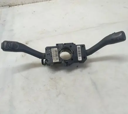 Volkswagen PASSAT B5 Wiper turn signal indicator stalk/switch 8L0953513J 202854