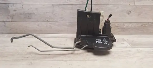 KIA Cerato Front door lock 